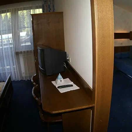 بيت ضيافة Heidi كابرون